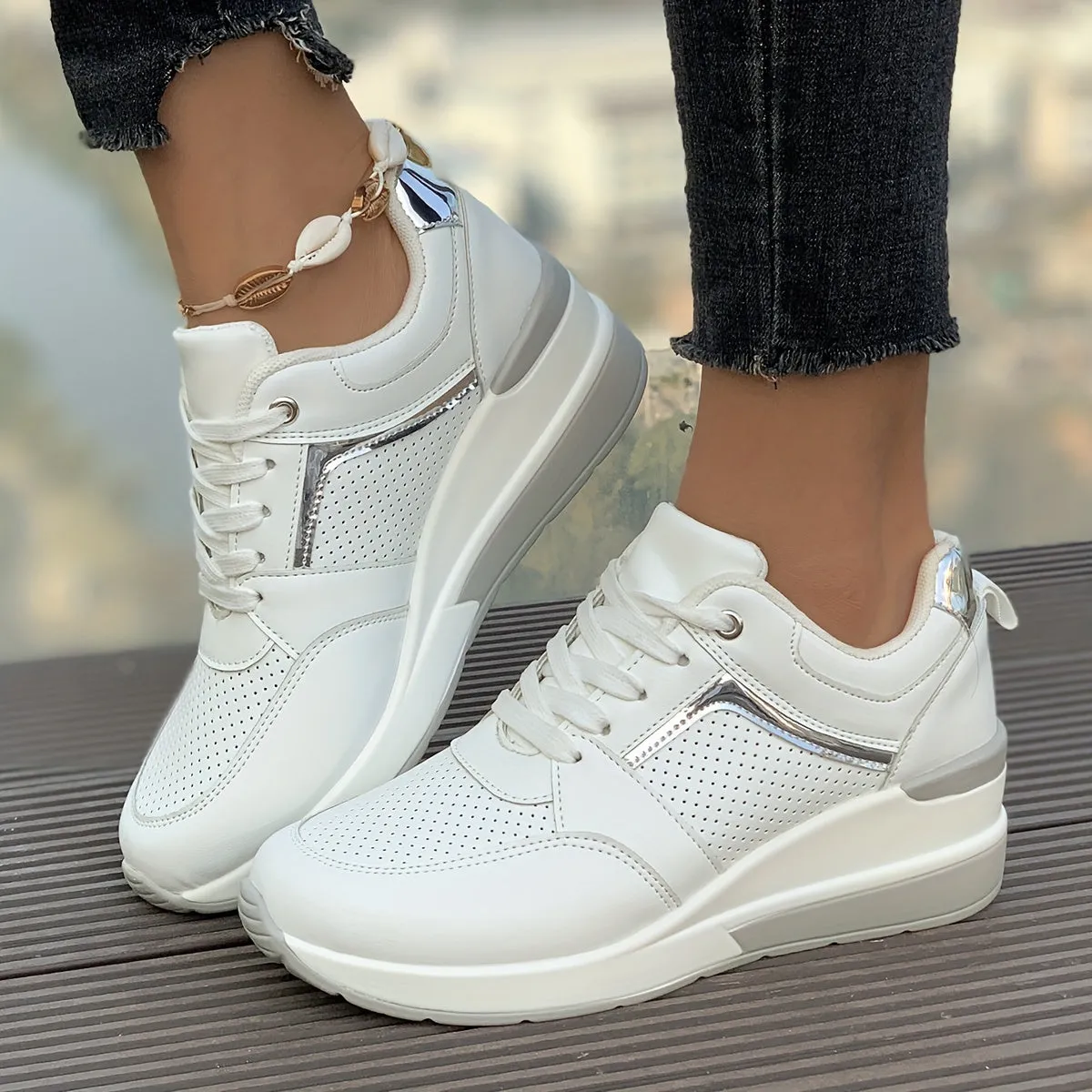 Casual Solid Color Casual Sneakers for Women | Perfect for Everyday Wear