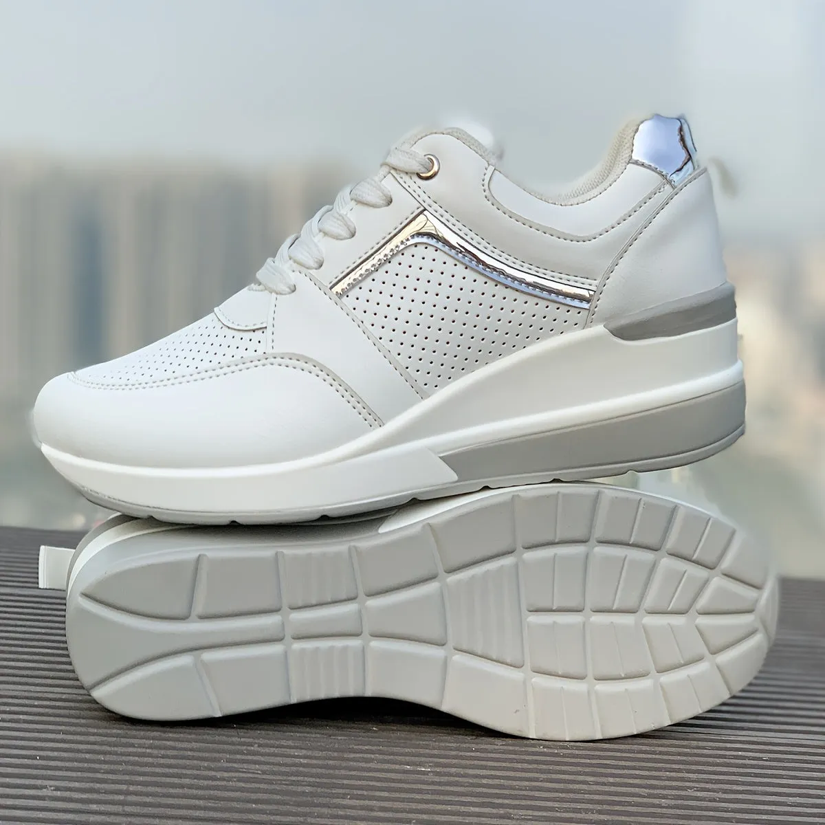 Casual Solid Color Casual Sneakers for Women | Perfect for Everyday Wear