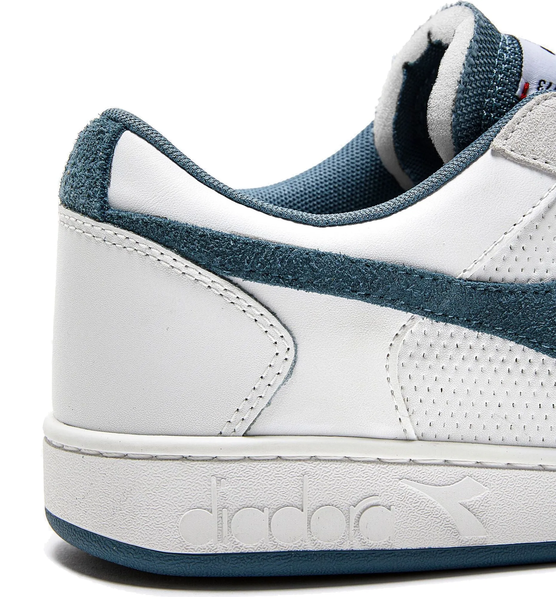 Diadora Magic Basket Low Trainers