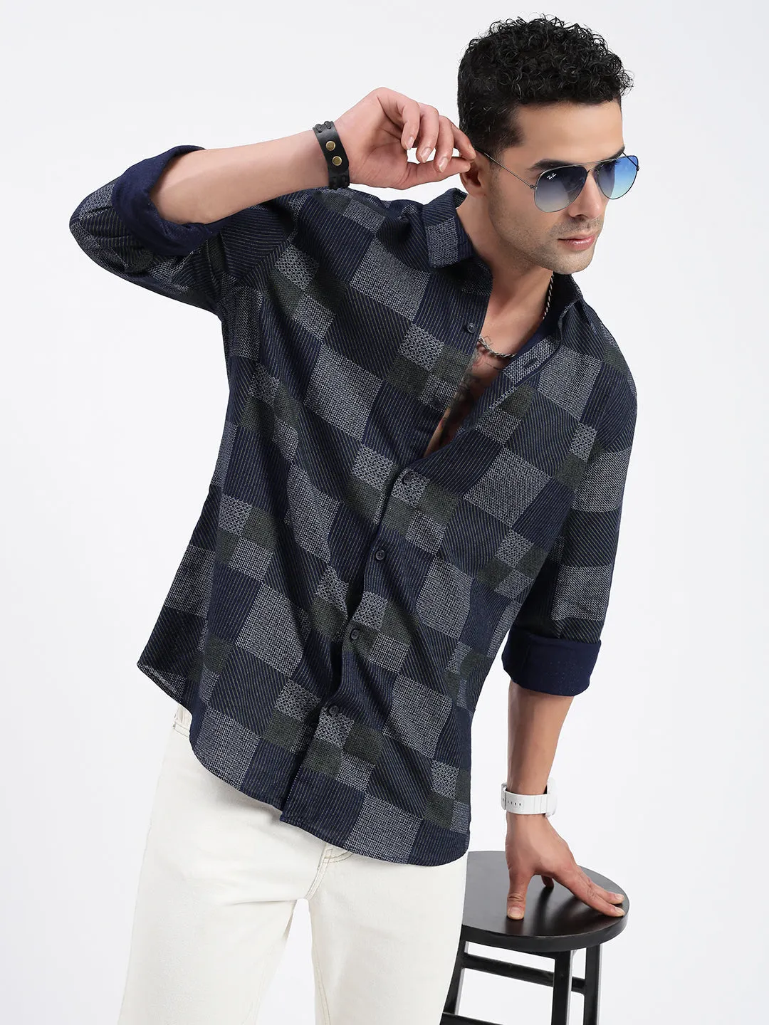 Men Geometric Navy Blue Slim Fit Shirt