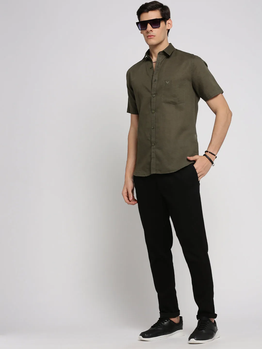 Men Olive Spread Collar Solid Shirt