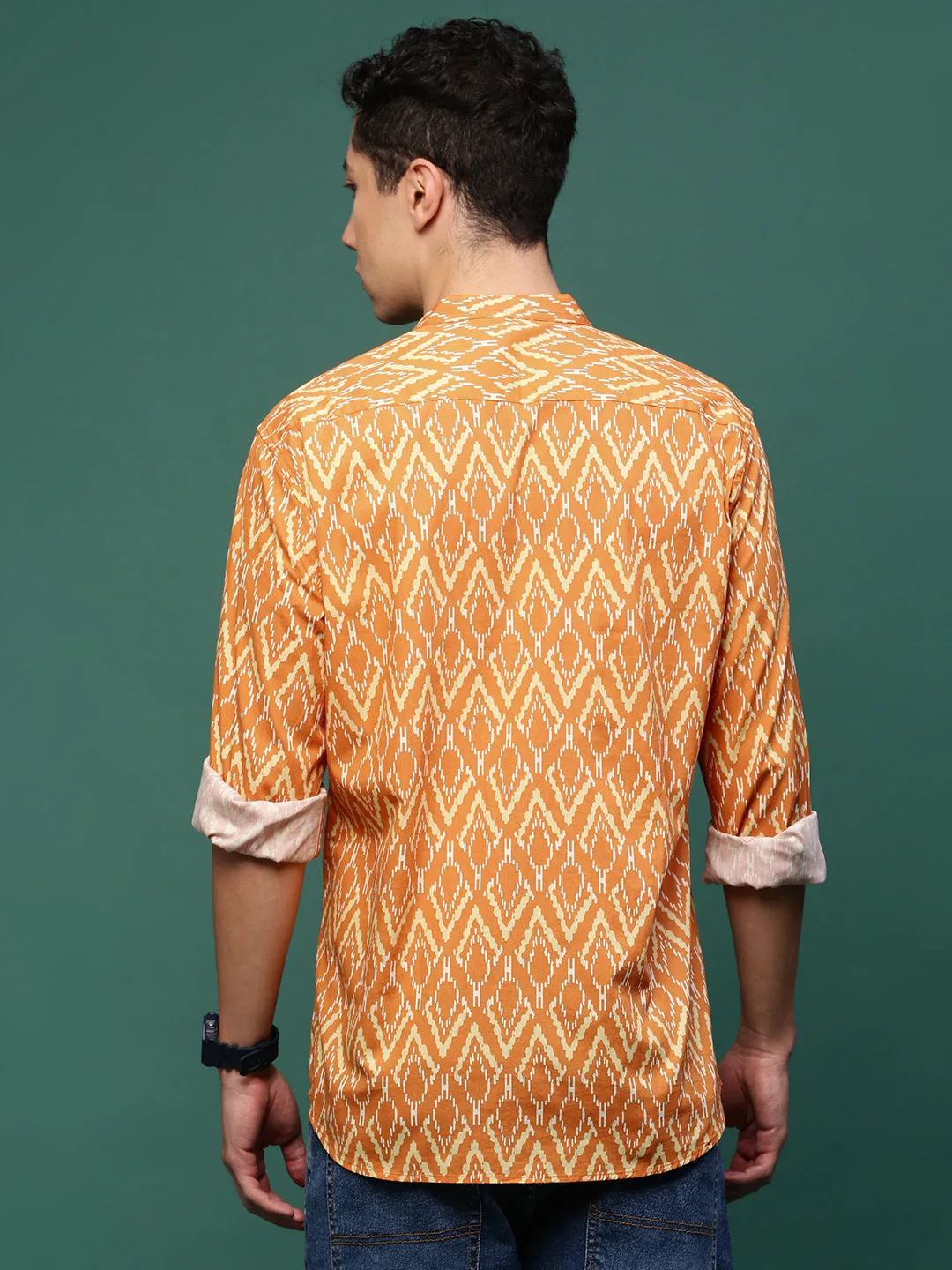 Men Orange Geometric Slim Fit Shirt