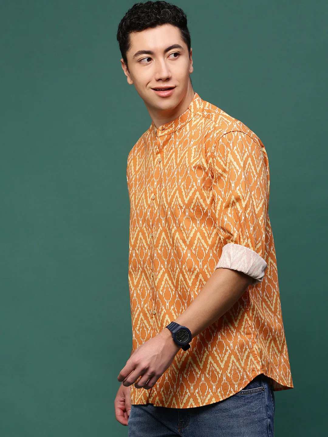 Men Orange Geometric Slim Fit Shirt