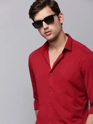 Men Red Solid Casual Shirt