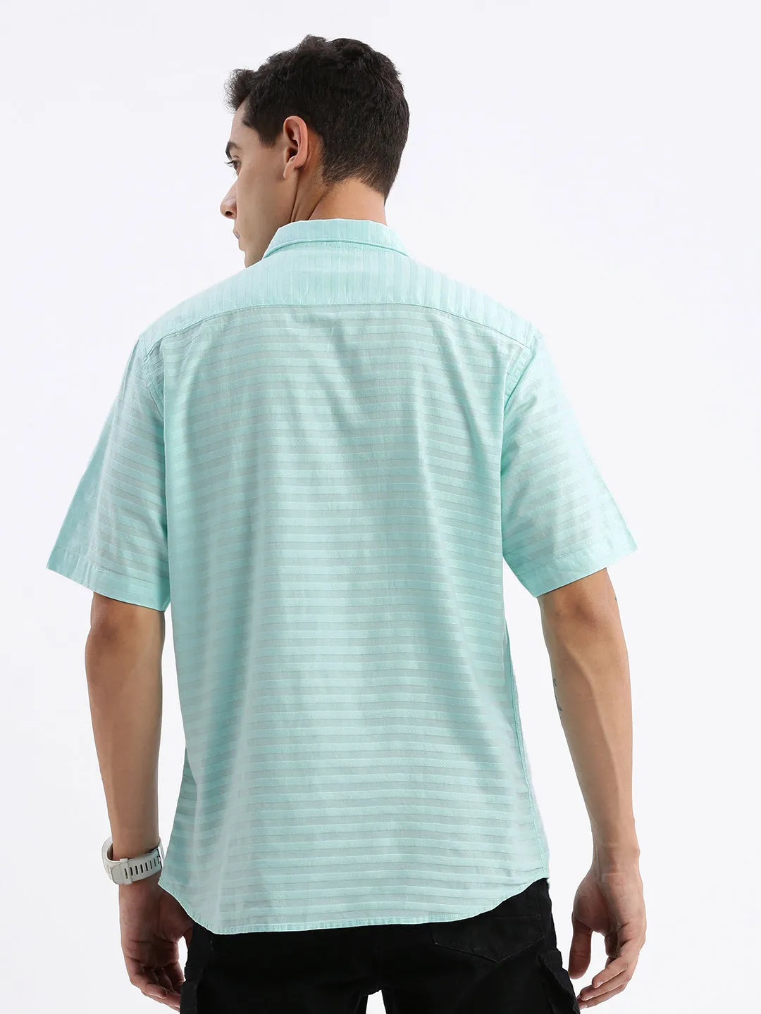 Men Spread Collar Solid Slim Fit Turquoise Blue Shirt