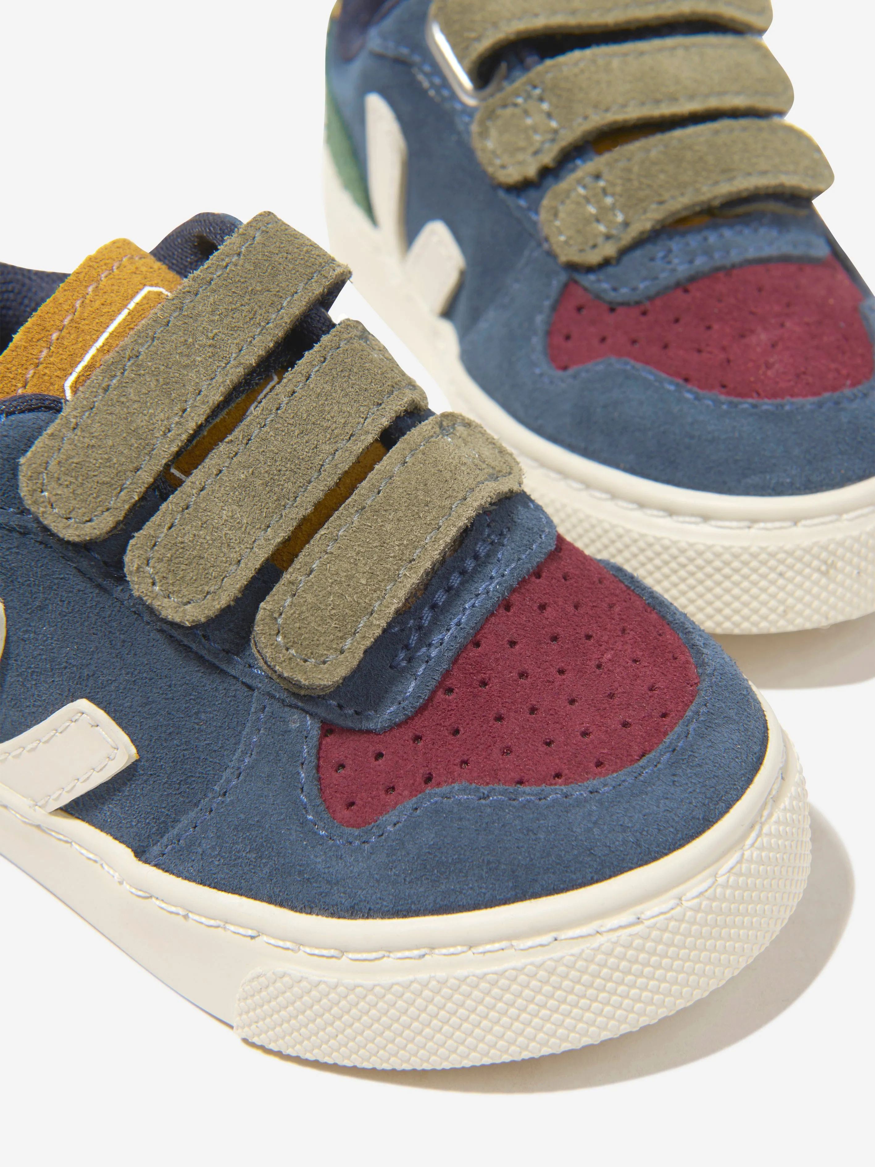 Veja Kids Suede V-10 Trainers