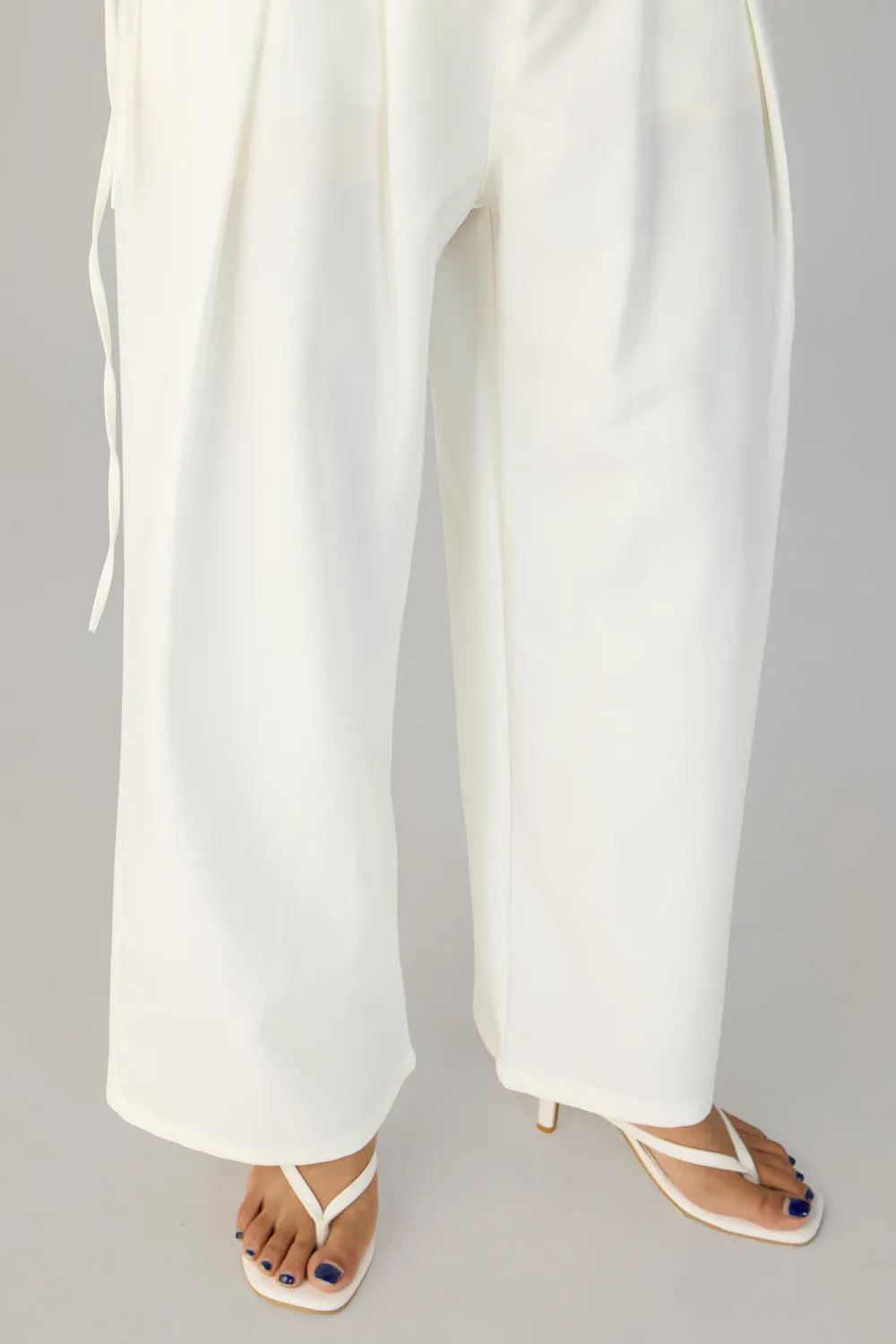 White Wide Fit-Flat Pocket Korean Pants