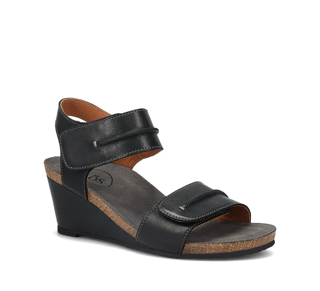 Women's Taos Reason Color: Black