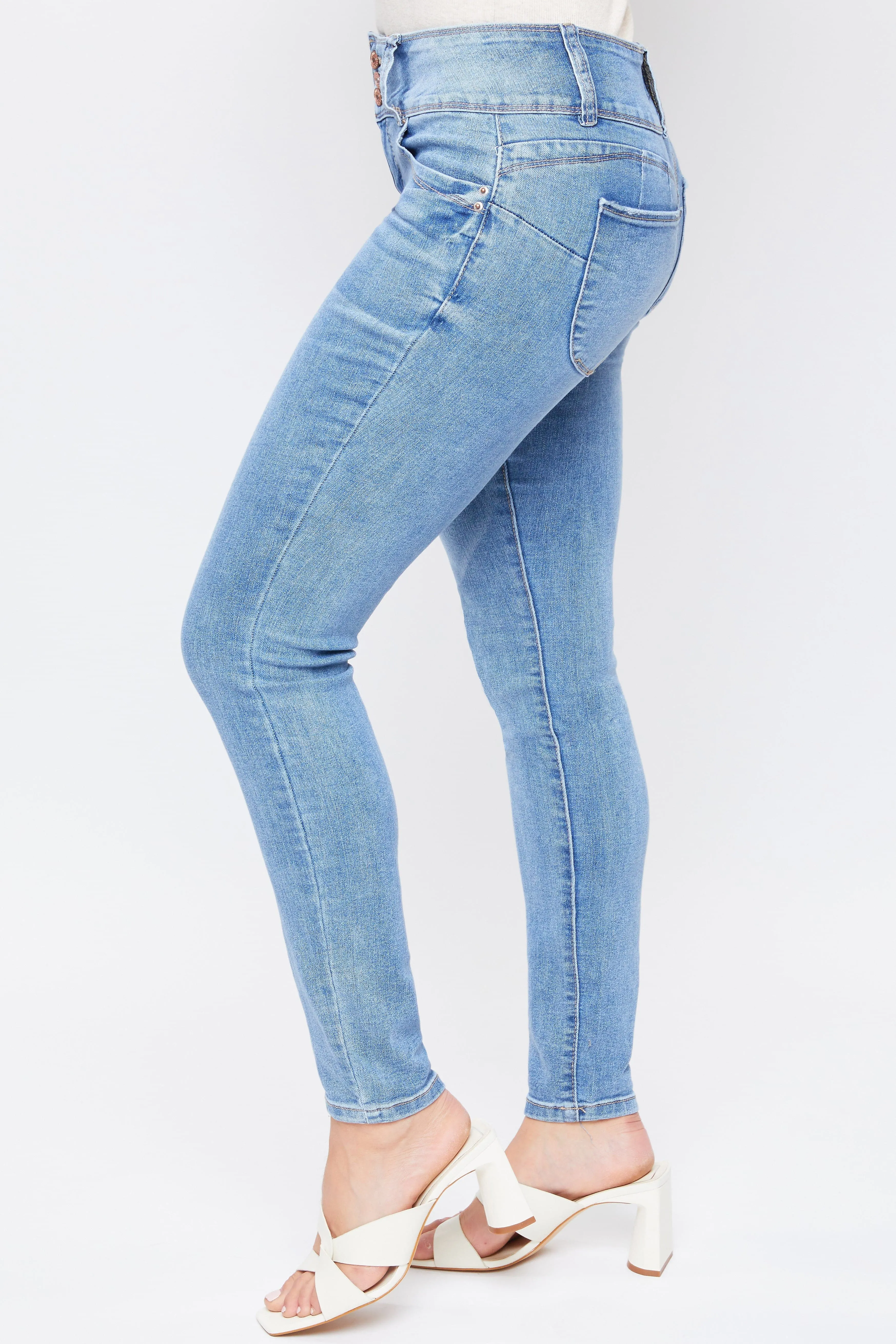 Women's WannaBettaButt 3 Button Skinny Ankle Jeans